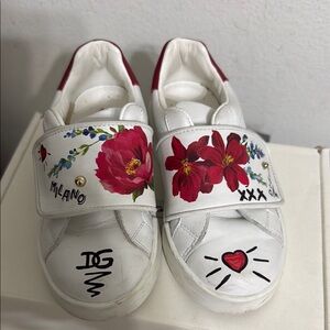 D&G Girls White and Red Floral Slip-On Sneakers